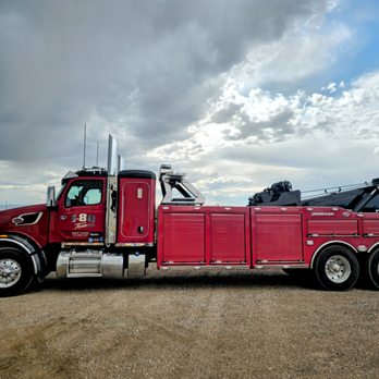 I-80 Towing & Service - Heavy Duty Peterbilt Wrecker 4 - Towing Near Me - Laramie, Wyoming I-80 Towing & Service - Heavy Duty Peterbilt Wrecker 4 - Towing Near Me - Laramie, Wyoming