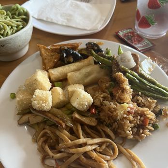 Trendy Vegan - Buffet - Vegan Near Me - Houston, Texas