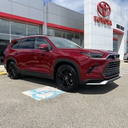 Mike Kelly Toyota of Uniontown