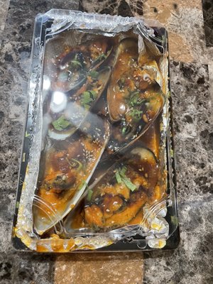 Photo of Fleurichi Express Sushi - Clovis, CA, US. the mussels