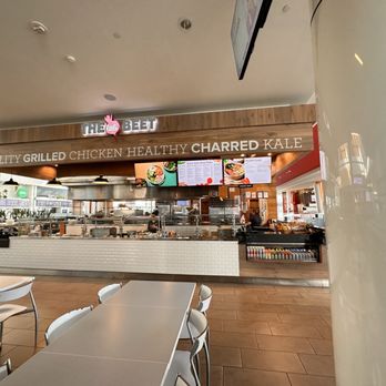 Dining District - Dining District is OPEN !!! - Vegetarian Near Me - Garden City, New York
