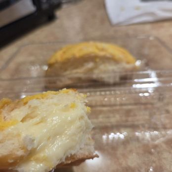 Bake Sum - Pineapple milk bun - Bakeries Near Me - Alameda, California