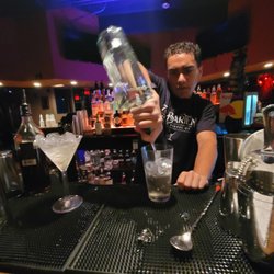786-BARTEND Midtown Bartending School - Learning the craft. 786Bartend Bartending School in Miami