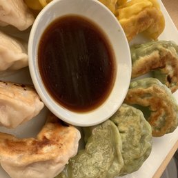 Gyoza Platter