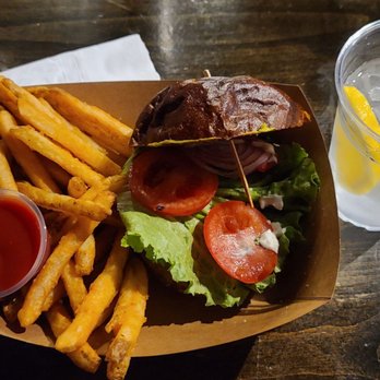The Good Bar and Eatery - Chick'n Vegan Sandwich - Music Venues Near Me - Long Beach, California The Good Bar and Eatery - Chick'n Vegan Sandwich - Music Venues Near Me - Long Beach, California
