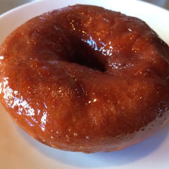 Avec - Chicago - Salted caramel doughnut - Mediterranean Near Me - Chicago, Illinois