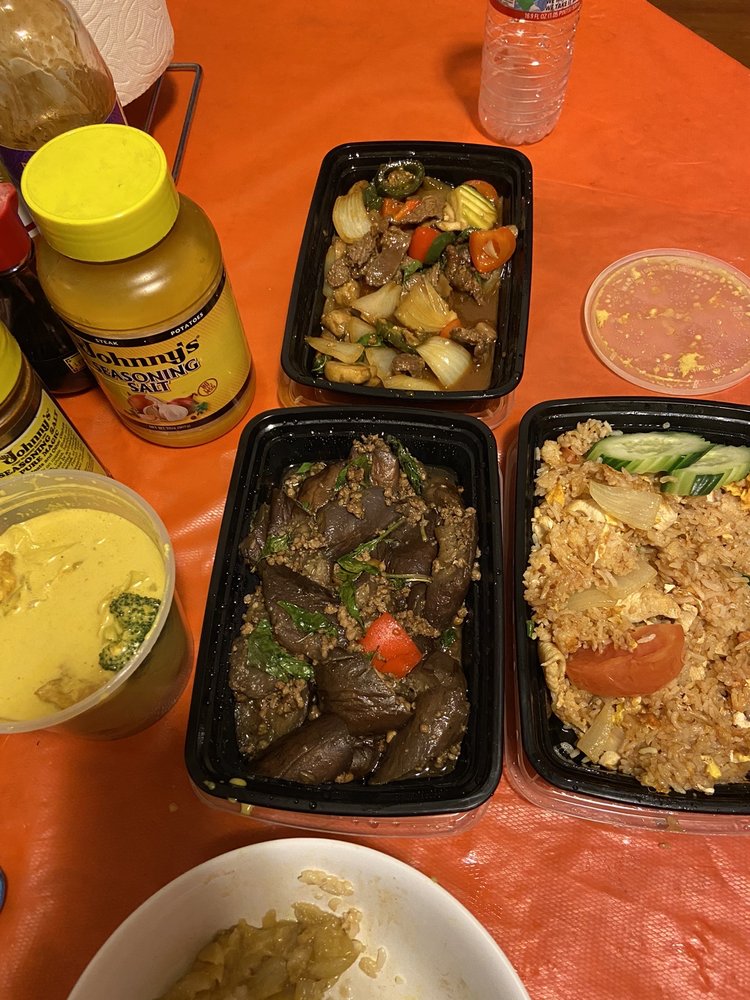 BANANA BLOSSOM Updated August 2024 10 Reviews 2353 E 12th St