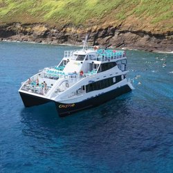 Calypso Charters - The Calypso in Molokini Crater