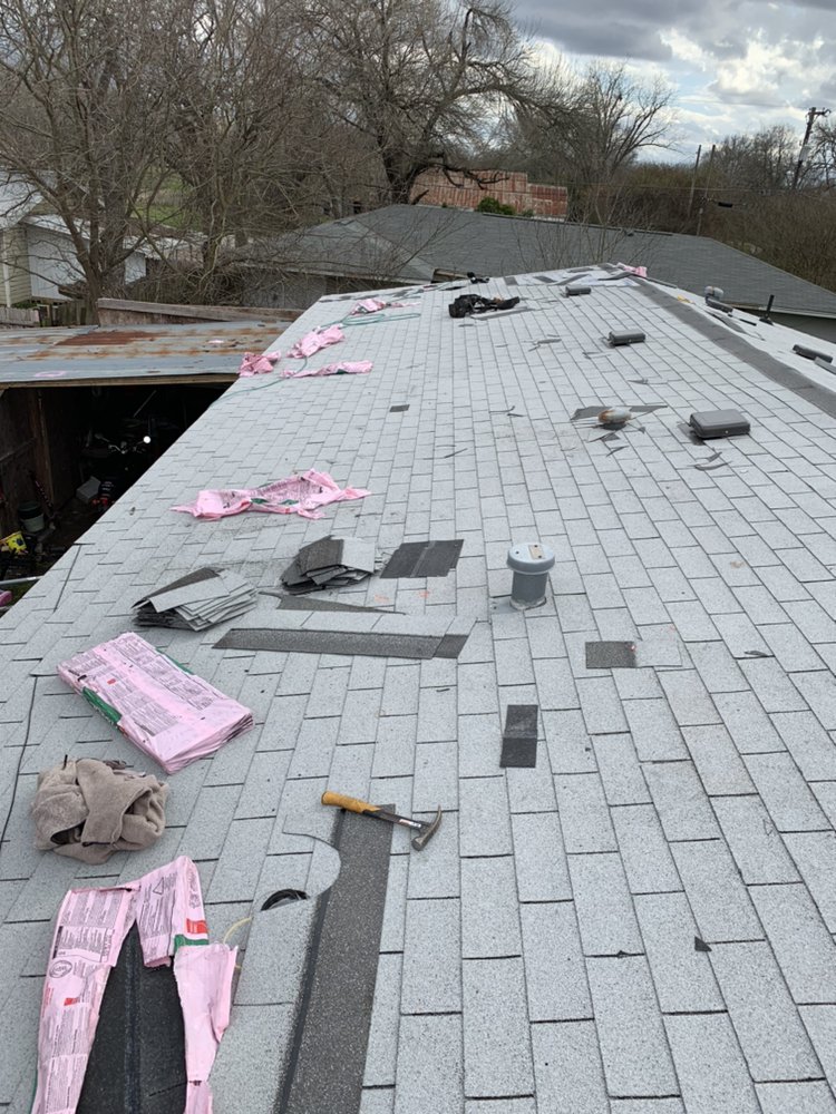 Slide of DG Roofing & Construction