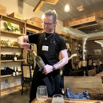 Farmer & Frenchman - Our Server - Wineries Near Me - Robards, Kentucky