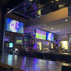 Johnny's Tavern - Inside