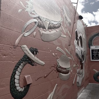 Hate Burger - Front, outside from the alley - Burgers Near Me - Redlands, California