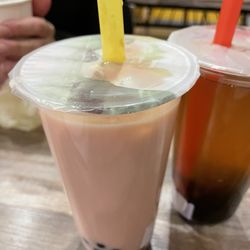 Sake cafe - Rose milk green tea