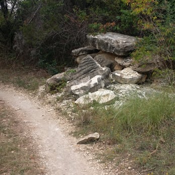 Oak Cliff Nature Preserve - Boulder of rocks. Nice - Parks Near Me - Dallas, Texas