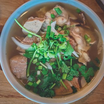 Alki Pho & Bar - Combination pho - Vietnamese Near Me - Seattle, Washington Alki Pho & Bar - Combination pho - Vietnamese Near Me - Seattle, Washington
