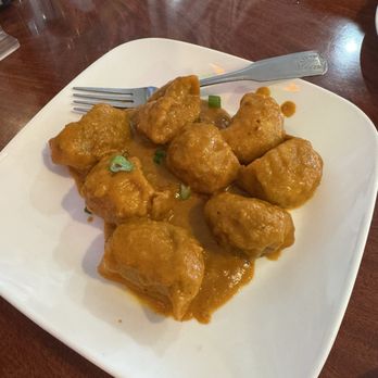 Kathmandu Cuisine - Chicken tikka masala momo dumplings - Himalayan/Nepalese Near Me - Milpitas, California Kathmandu Cuisine - Chicken tikka masala momo dumplings - Himalayan/Nepalese Near Me - Milpitas, California
