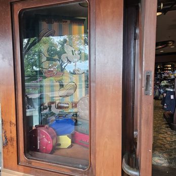 World Traveler - Gift Shops Near Me - Orlando, Florida World Traveler - Gift Shops Near Me - Orlando, Florida