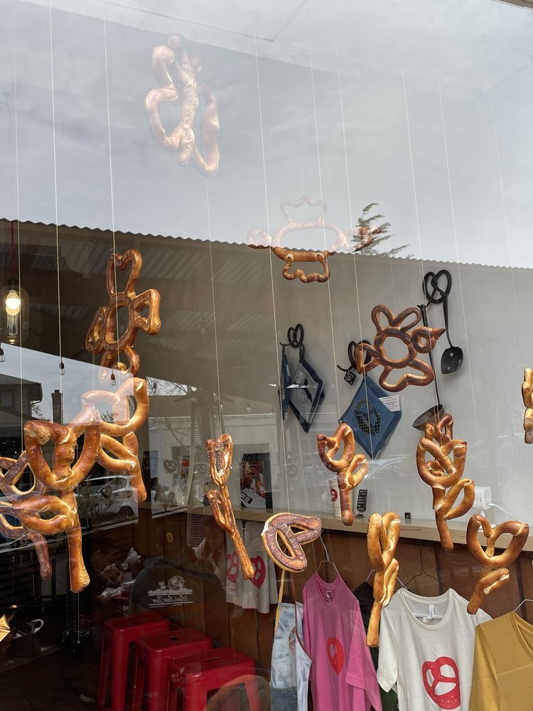 SQUABISCH Updated August 2024 186 Photos & 98 Reviews 1585 Solano