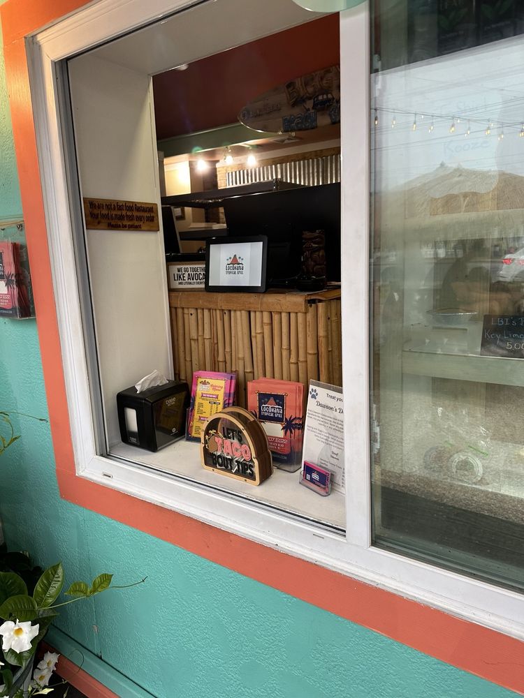 LocOhana Tropical Grill