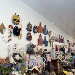 Therapy Stores - Wall decorations