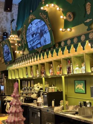 Barrel House Cafe & Bar by null