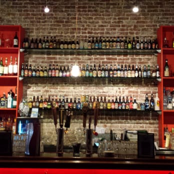 Bar 35 - Bar - Bars Near Me - Honolulu, Hawaii