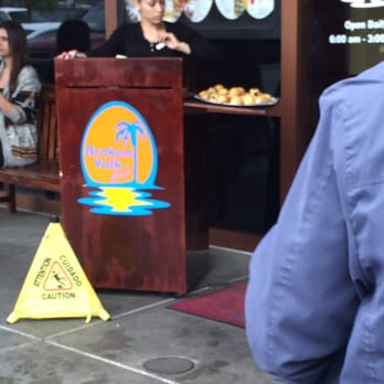 Broken Yolk Cafe - Free muffins for the long wait - Breakfast & Brunch Near Me - Carlsbad, California