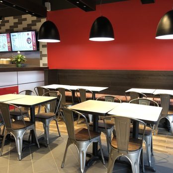barBURRITO - Seating - Mexican Near Me - Brampton, Ontario barBURRITO - Seating - Mexican Near Me - Brampton, Ontario