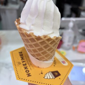 Honeymee - Ice Cream & Frozen Yogurt Near Me - Irvine, California Honeymee - Ice Cream & Frozen Yogurt Near Me - Irvine, California