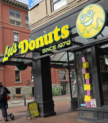 Lee's Donuts Gastown by null