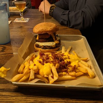 Boss Tapas Burger & Brew - El Croqueton burger with loaded fries - Burgers Near Me - Hialeah, Florida Boss Tapas Burger & Brew - El Croqueton burger with loaded fries - Burgers Near Me - Hialeah, Florida