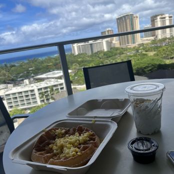 Eggs 'n Things - Fresh Pineapple Whipped Mochi Waffle - Breakfast & Brunch Near Me - Honolulu, Hawaii Eggs 'n Things - Fresh Pineapple Whipped Mochi Waffle - Breakfast & Brunch Near Me - Honolulu, Hawaii