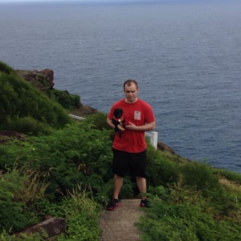 Makapu'u Point Lighthouse Trail - Hiking Near Me - Honolulu, Hawaii