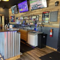 RIP Tavern - Bar area