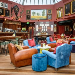 Cosy Club