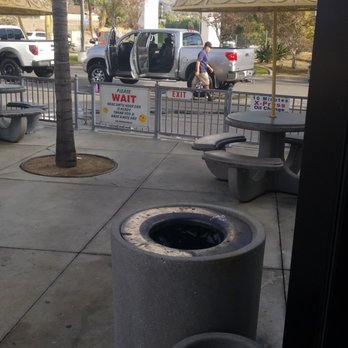 El Rancho Car Wash - Only two vehicles and it took them over a hour for a regular car wash. - Car Wash Near Me - Highland, California El Rancho Car Wash - Only two vehicles and it took them over a hour for a regular car wash. - Car Wash Near Me - Highland, California