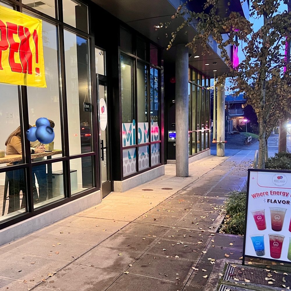 Berry Much - Outside view - Juice Bars & Smoothies Near Me - Seattle, Washington