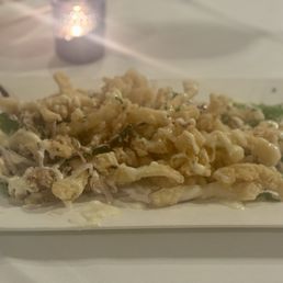 Lightly breaded Calamari. 10/10!