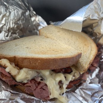 Shelly's Deli - Rueben - Delis Near Me - Poughkeepsie, New York