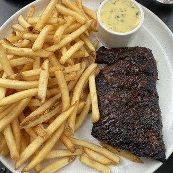 The Drexel - Skirt Steak, béarnaise, fries - Mediterranean Near Me - Miami Beach, Florida