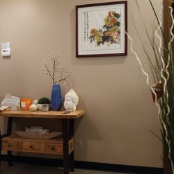 Oasis Massage - Lobby