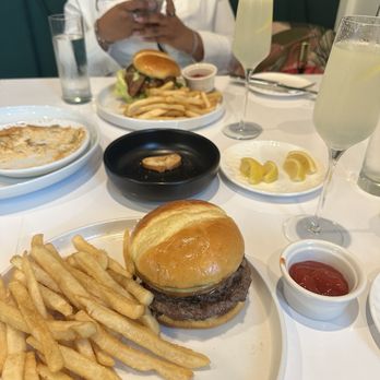 Gemma Fish + Oyster - Seafood Near Me - Jacksonville, Florida