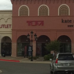TUMI