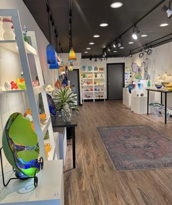 Seattle Glassblowing Studio by null