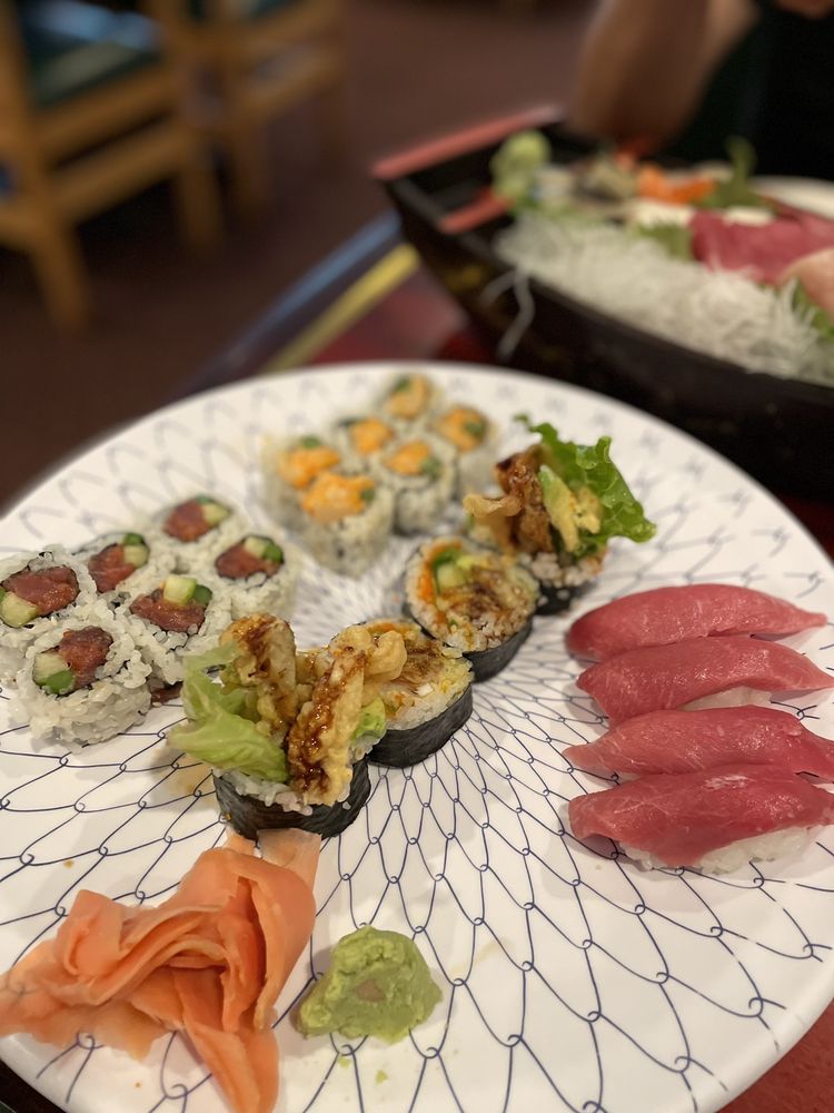 Sonobana Japanese Restaurant and Grocery