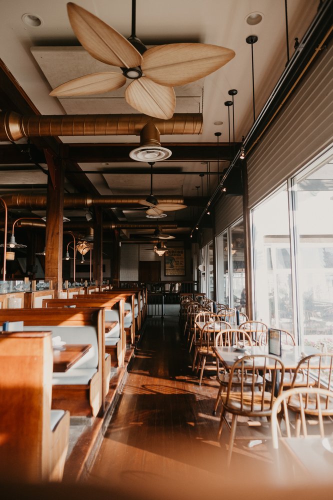 Waterman's Surfside Grille