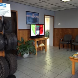 Campus Auto & Tire