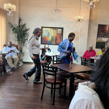Chayz Lounge - The music was so so awesome. It made the customers want to get up and get their groove on. - Jazz & Blues Near Me - West Columbia, South Carolina Chayz Lounge - The music was so so awesome. It made the customers want to get up and get their groove on. - Jazz & Blues Near Me - West Columbia, South Carolina