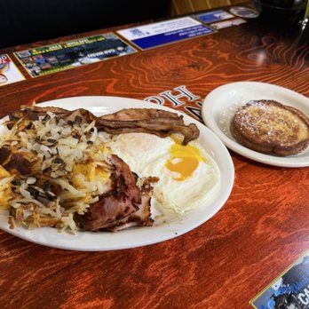 Chefo's Pancake House - Lumberjack Breakfast with cheese & onions on the hash browns. - Breakfast & Brunch Near Me - Kimberly, Wisconsin
