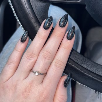 TM Nails & Spa - Black & sparkling acrylic set - Waxing Near Me - San Marcos, California
